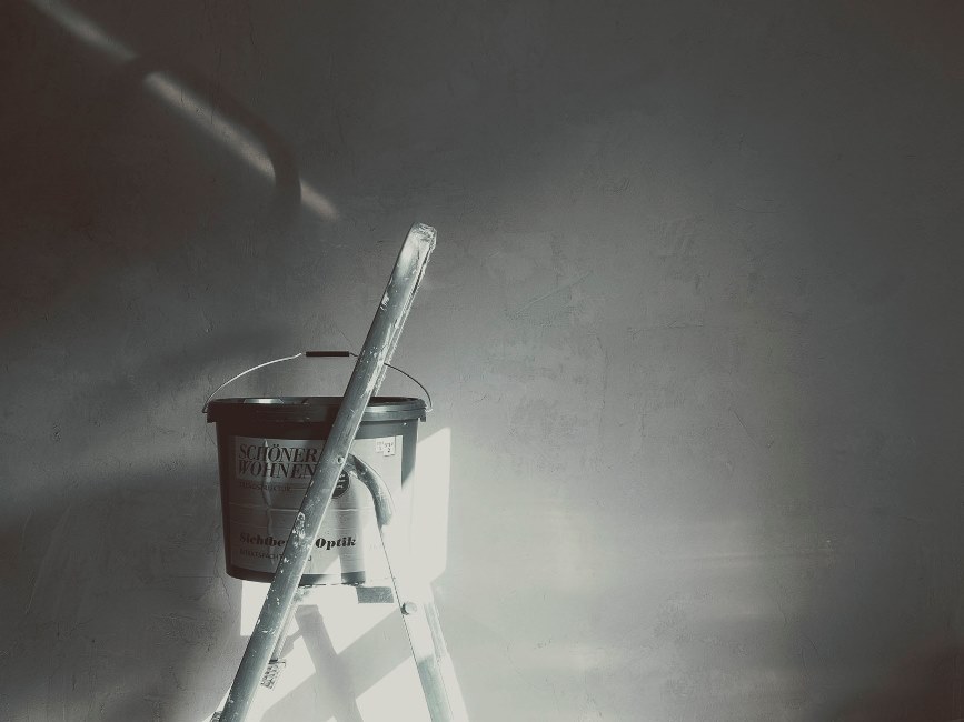 Farbeimer Beton-Optik