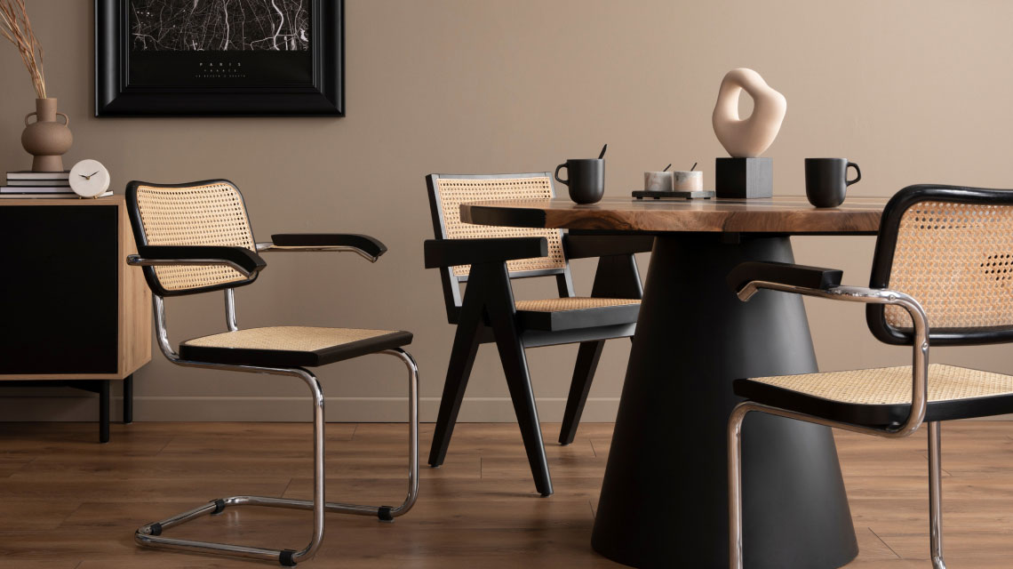 Thonet Stühle für Designklassiker SCHÖNER-WOHNEN-Farbe 
