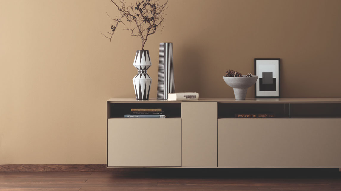 Interior Inspiration zum Thema "Brauntöne" in der SCHÖNER WOHNEN Designfarbe "Warmes Erdbraun"